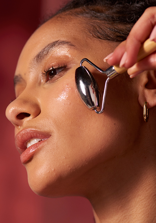 Масажор за лице двустранен XM23