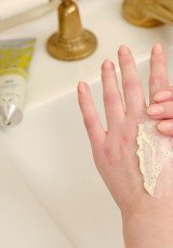 Ексфолиант за ръце Коноп 75 ml