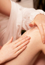 Лосион за тяло White Musk® Flora 250 ml