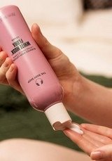 Лосион за тяло White Musk® Flora 250 ml