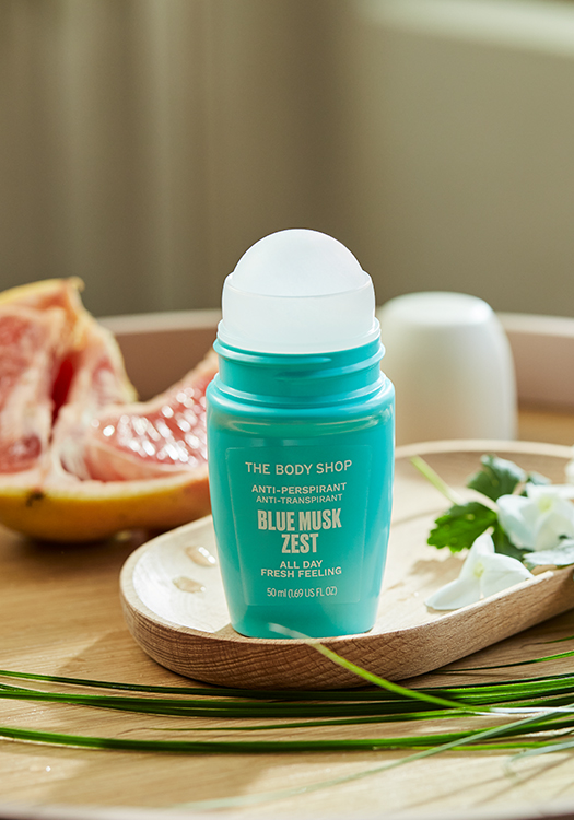 Рол-он Blue Мusk Zest против изпотяване 50 ml