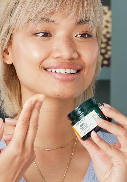 Озаряващ и хидратиращ крем за лице Витамин C 50 ml