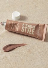 Мултифункционален грим Freestyle 15 ml