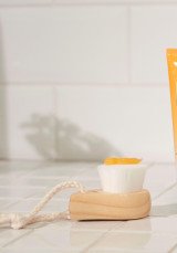 Четка за почистване на лице